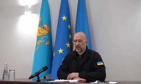 Украина расширяет логистику на границе с Венгрией на фоне польской блокады — Шмыгаль