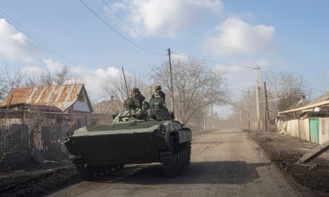 За оцінками НАТО, росія втратила під Бахмутом у 5 разів більше військових, ніж Україна — CNN