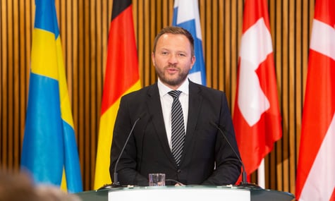 В Естонії пообіцяли «застрелити» російських «зелених чоловічків», якщо ті перетнуть кордон