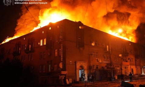 росіяни атакували Запоріжжя — пошкоджено навчальний заклад, є загиблий і поранені