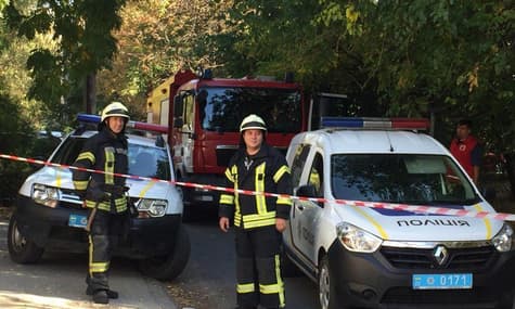 У Херсоні виявили і знешкодили заміноване авто