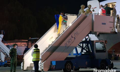У Києві приземлився третій літак з Афганістану. Він вивіз 98 людей, зокрема 41 українця з членами їхніх сімей