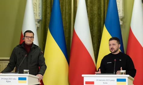 Зеленский о напряжении с Польшей: Я не тряпка какая-то, защищаю интересы своего государства