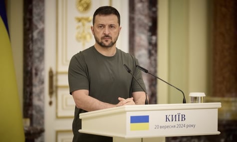 Зеленский о плане завершения войны от напарника Трампа: Это положит начало глобальной войне
