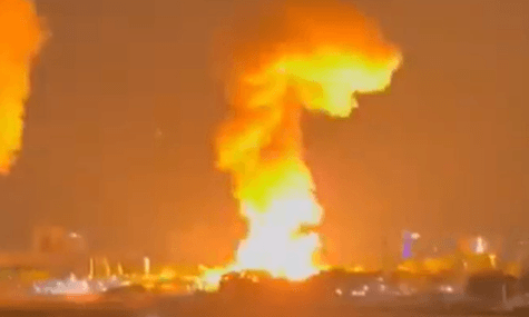 У столиці Венесуели чули вибухи і помітили авіацію. Президент Колумбії каже: На сусдіню країну напали