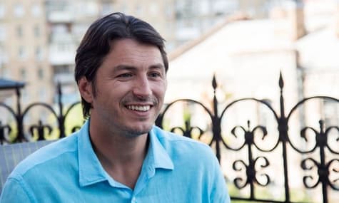 По случаю Дня волонтера Зеленский наградил орденами Сергея Притулу и Тараса Тополю