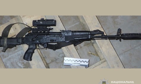 На Чернігівщині військовий напідпитку стріляв з автомата з вікна будинку — поліція