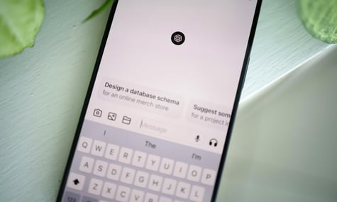 У ChatGPT дозволять еротику для дорослих користувачів