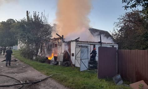 Унаслідок обстрілу Сумщини постраждала цивільна жінка, зруйновані житлові будинки та об'єкт критичної інфраструктури