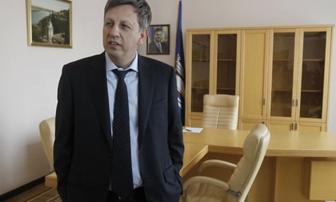 Вилучені в ексдепутата Макеєнка 15 млн гривень передали в управління АРМА