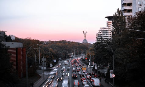У Києві нині спостерігається толерування російської мови — представник мовного омбудсмена