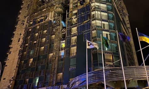 Армия рф попала по жилому дому в Харькове. В городе есть раненые (ДОПОЛНЕНО)