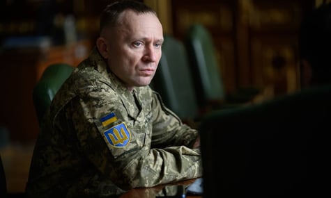 Драпатий подав на розгляд РНБО свій «план війни» та відправив у резерв десятки полковників і генералів — УП