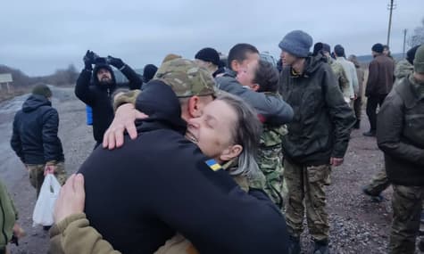 Состоялся очередной обмен пленными. Украина вернула домой 140 человек