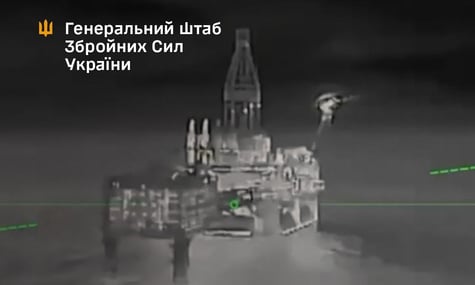 Силы обороны поразили три буровые установки «Лукойла» в Каспийском море — Генштаб