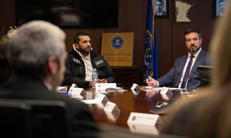 Написали про алкогольні вечори та прогули. Директор ФБР звинуватив видання Atlantic у прагненні усунути його з посади