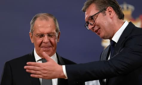 Німеччина закликала Сербію визначитися з вибором між росією та ЄС — Welt