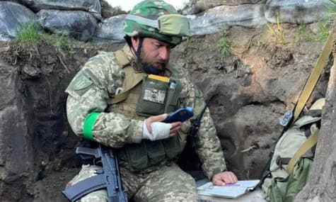 «Професор з окопу» Шандор стане послом України в Угорщині. Його кандидатуру погодила президентка країни