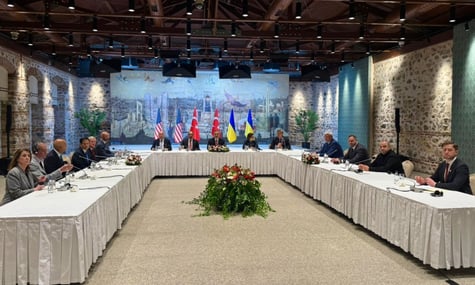 Для переговорів із росіянами українська делегація використовує перекладача — медіа