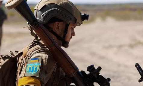 Окупанти намагаються прорвати нашу оборону та вийти до кордонів Луганщини — Генштаб ЗСУ