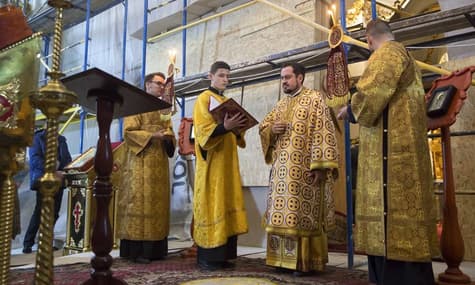 В Андріївській церкві відбулося перше служіння українських вірян з Константинопольським патріархатом