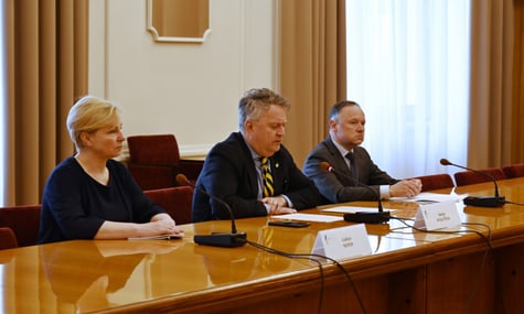 МЗС України висловило демарш країнам, чиї лідери поїхали на парад у Москву 9 травня