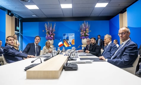 5 країн-членів НАТО вироблятимуть недорогі дрони для захисту від можливих російських атак — Politico