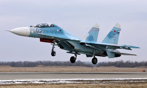 СБУ вдруге за кілька днів атакувала аеродром «Бельбек» у Криму: один російський Су-27 знищено, ще один уражено