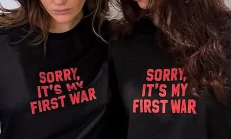 Футболки Sorry, It's My First War українського бренду Syndicate, які зняли з продажу після критики