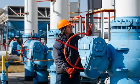 Нафтогаз просить РНБО розглянути питання повного припинення транзиту газу через Україну