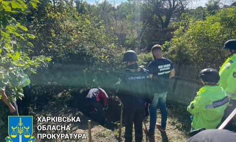 В освобожденном селе Харьковской области нашли тела гражданских со следами пыток