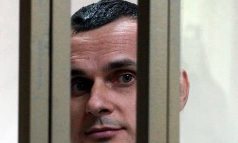 Французький режисер Годар відмовився їхати в російський Ермітаж через Сенцова