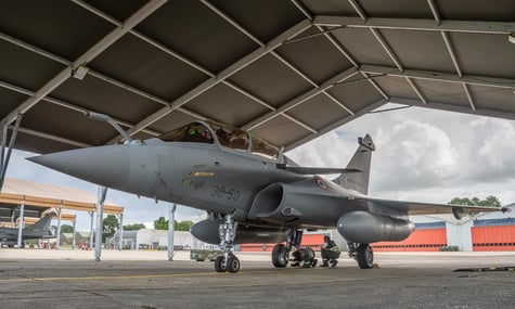Франція направить три винищувачі Rafale для захисту східного флангу НАТО