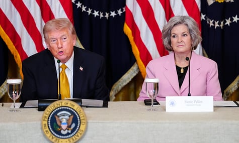 Глава апарату Білого дому хвора на рак. Трамп назвав її діагноз «незначною складністю»