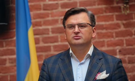 «Призывы не унижать россию могут лишь унизить страну, призывающую к этому»: Кулеба ответил на заявление Макрона
