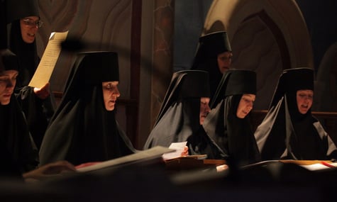 Білоруські черниці, пов'язані з ГРУ, збирали гроші у храмах Швеції, які могли витрачати на підтримку рф — Telegraph