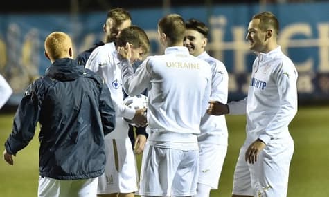 Перед матчами у Лізі націй ще у двох гравців збірної України з футболу підтвердили коронавірус