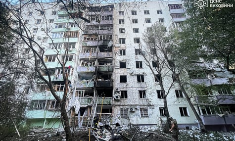 Число погибших в результате удара по Черновцам возросло до 3: за жизнь раненого боролись 5 суток
