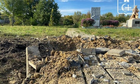 Унаслідок чергових обстрілів Сумщини поранені три людини, один помер у лікарні — ОВА