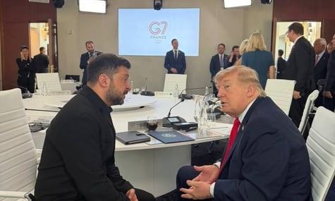 Президент України Володимир Зеленський та президент США Дональд Трамп під час зустрічі на полях саміту G7, Франція, 16 червня 2026 року