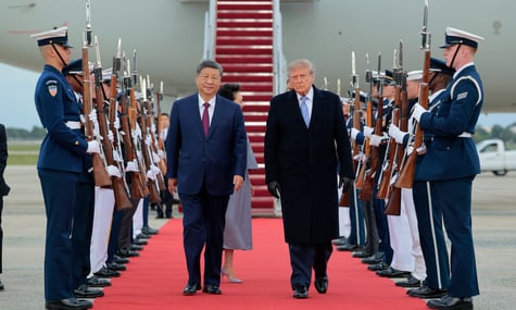 Лідер Китаю Сі Цзіньпін та президент США Дональд Трамп під час приїзду китайського глави до США, 23 вересня 2026 року