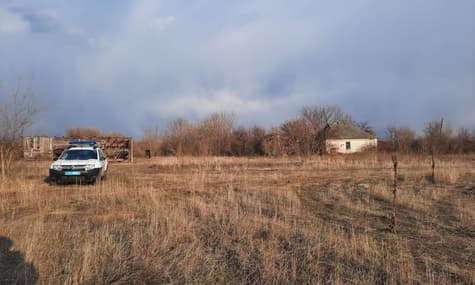 В Луганской области гражданский подорвался на взрывчатке. Полиция считает, что это террористический акт