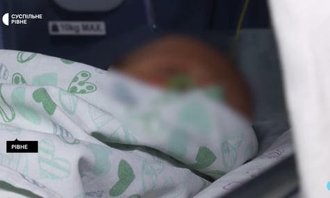 У Рівному вдруге за 14 років залишили немовля у «Вікні життя». Йому вже обрали ім’я та прізвище