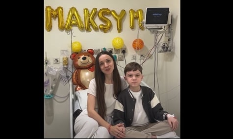 12-річному українцю з рідкісним захворюванням зробили «укол життя» в ОАЕ