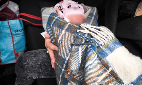 Дитина, чиї батьки нібито хотіли продати її за 10 тисяч доларів