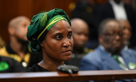 Дочка експрезидента ПАР причетна до вербування африканців на війну проти України — Bloomberg