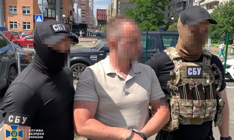СБУ затримала ексглаву департаменту КМДА. Його підозрюють у розкраданні коштів для допомоги тяжкохворим