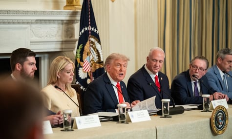 Трамп відкинув пропозицію посередництва від путіна: Спершу стань посередником у себе