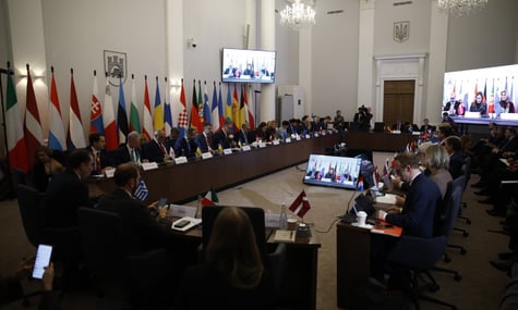 ЄС запустив технічні переговори з Україною, які не залежать від вето Угорщини