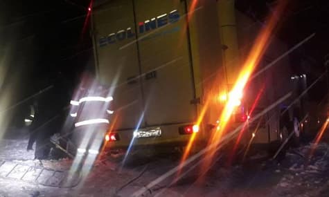 На Львівщині унаслідок зіткнення авто з автобусом загинули 4 людини